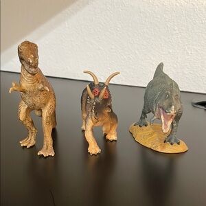 Dinosaur Action Figure Set - Brown and Gray